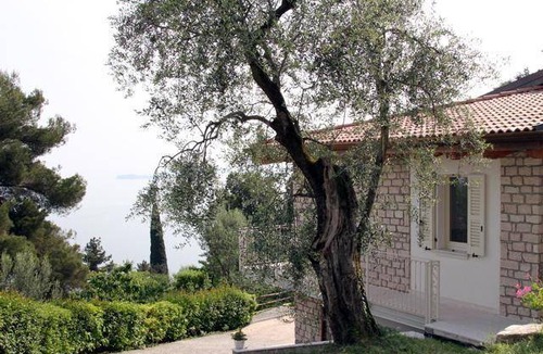 Toscolano Maderno House | 140 m² House ∙ 2 bedrooms ∙ 5 guests