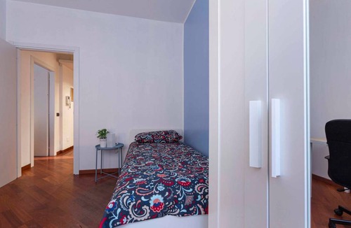 Crescenzago Resort | 140 m² Private room ∙ 1 bedroom ∙ 1 guest