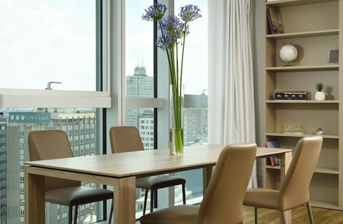 Centro Direzionale Apartment | 147 m² Apartment ∙ 3 bedrooms ∙ 8 guests