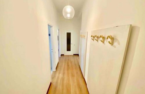 Dergano Apartment | [15 Minuti dal Duomo] + 8 posti letto
