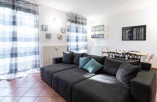 Lesmo Apartment | 150 m² Apartment ∙ 3 bedrooms ∙ 5 guests