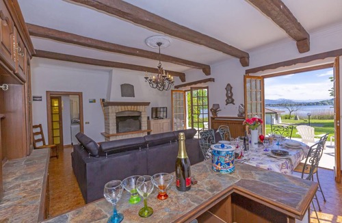 Cadrezzate Villa | 150 m² Villa ∙ 3 bedrooms ∙ 6 guests