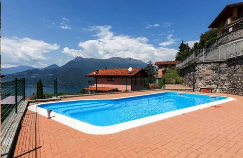 Regoledo Villa | 150 m² Villa ∙ 4 bedrooms ∙ 9 guests