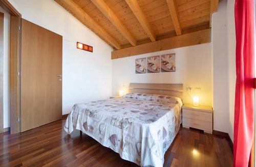 Regoledo Villa | 150 m² Villa ∙ 4 bedrooms ∙ 9 guests
