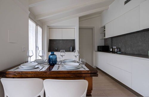 Monza Apartment | 155 m² Apartment ∙ 2 bedrooms ∙ 8 guests