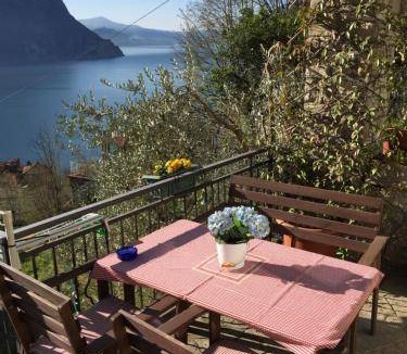 Castro Bed & Breakfast | 16 m² Bed and breakfast ∙ 3 guests