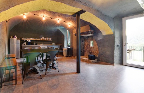 Carlazzo House | 160 m² House ∙ 5 bedrooms ∙ 9 guests
