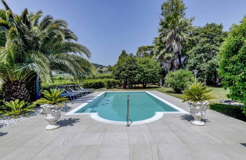 Moniga del Garda Villa | 160 m² Villa ∙ 4 bedrooms ∙ 8 guests