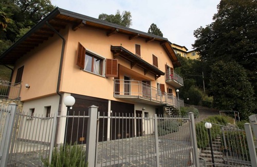 Brezzo di Bedero Villa | 160 m² Villa ∙ 5 bedrooms ∙ 12 guests