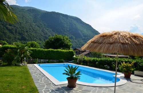 Colico House | 170 m² House ∙ 4 bedrooms ∙ 12 guests