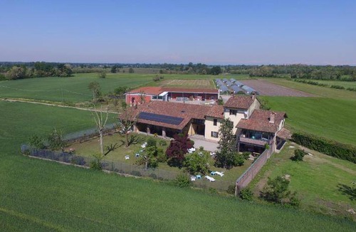 Abbiategrasso House | 18 m² Farmhouse ∙ 5 guests
