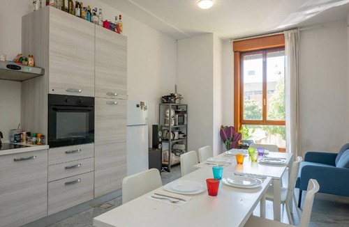 Crescenzago Resort | 180 m² Private room ∙ 1 bedroom ∙ 1 guest