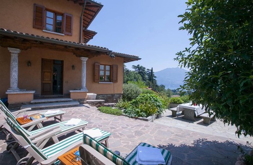 Menaggio Villa | 180 m² Villa ∙ 4 bedrooms ∙ 8 guests