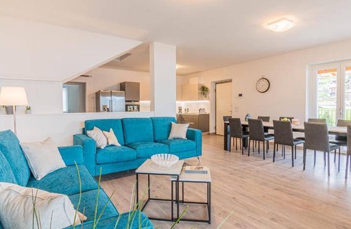 Calozzo Villa | 180 m² Villa ∙ 4 bedrooms ∙ 8 guests