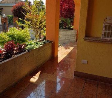 Desenzano del Garda Bed & Breakfast | 19 m² Bed and breakfast ∙ 3 guests