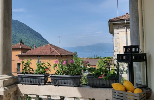 Castello Apartment | 2-bedroom apartment with 2 balconies, air condition and wonderful views of the lake