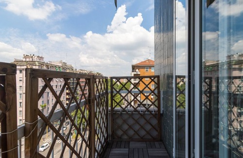 Zona Solari Apartment | 2 bedroom apartment in milan