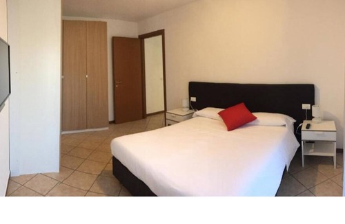 Cremeno Apartment | 2 bedrooms apartment - 5 mins from ski area and mountains treks