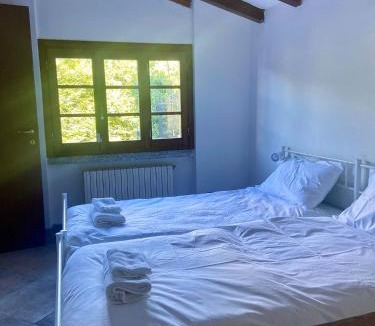Valbrona House | 2 double rooms apartment- La Casa di Alice