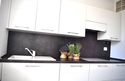 Abbadia Lariana Apartment | 2 steps from the lake, Como Lake