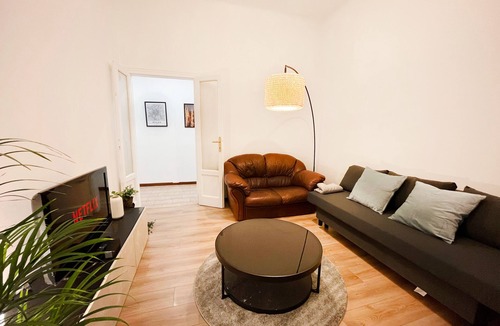 Segnano Apartment | [20 min Duomo] Design Apartment Free Wifi/Netflix