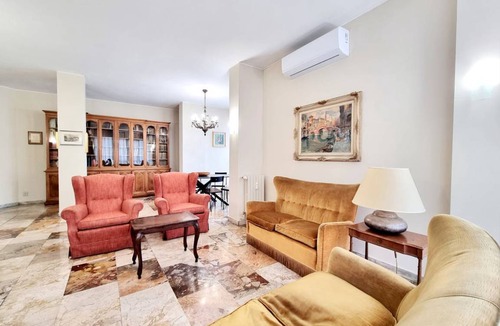 Navigli Apartment | 200 m² Apartment ∙ 3 bedrooms ∙ 6 guests