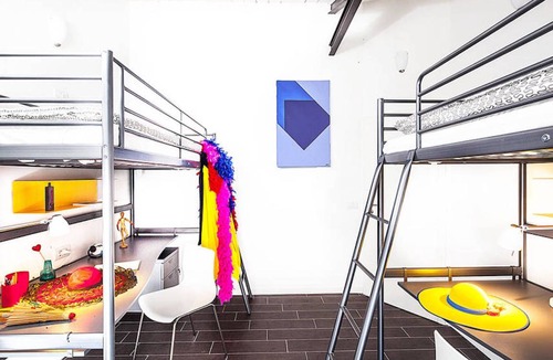 Bovisa Other | 200 m² Shared room ∙ 1 bedroom ∙ 1 guest