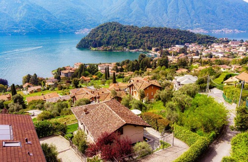 Azzano Villa | 206 m² Villa ∙ 3 bedrooms ∙ 6 guests