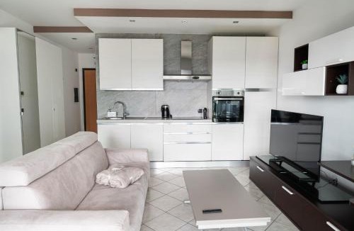 Milan Apartment | 20min dal Duomo Luxury Flat and Free Parking