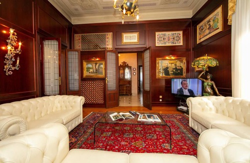Desenzano del Garda Villa | 220 m² Villa ∙ 5 bedrooms ∙ 8 guests