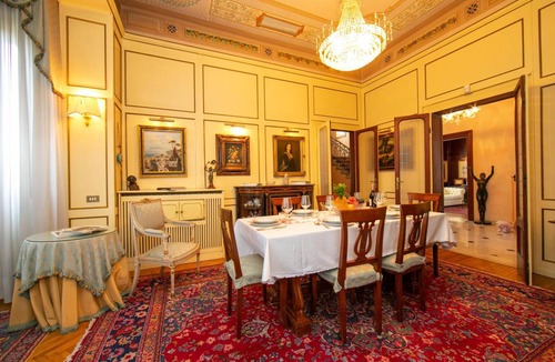 Desenzano del Garda Villa | 220 m² Villa ∙ 5 bedrooms ∙ 8 guests