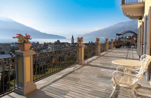 Domaso House | 240 m² House ∙ 3 bedrooms ∙ 10 guests