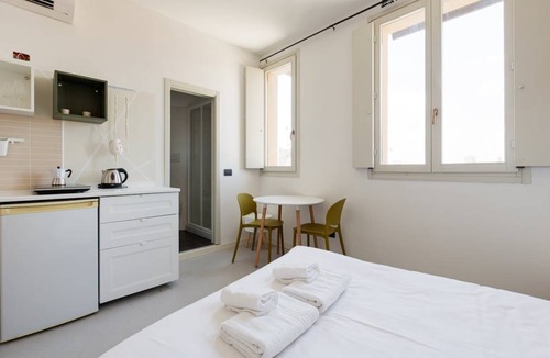 Magenta Apartment | 25 m² Apartment ∙ 2 guests