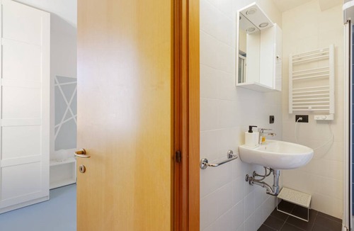 Magenta Apartment | 25 m² Apartment ∙ 1 guest