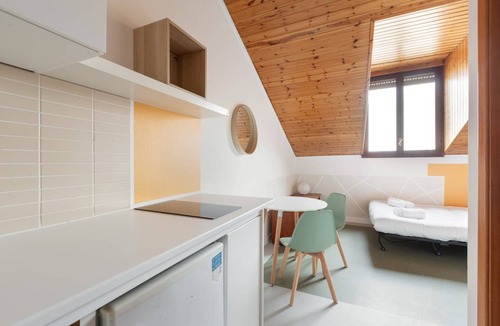 Magenta Apartment | 25 m² Apartment ∙ 2 guests