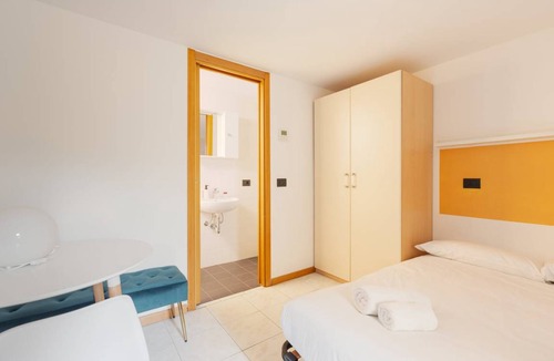 Magenta Apartment | 25 m² Apartment ∙ 2 guests