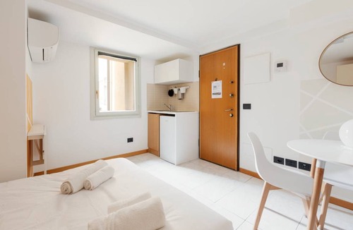 Magenta Apartment | 25 m² Apartment ∙ 2 guests