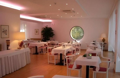 Vimercate Hotel | 25 m² Hotel ∙ 10 guests
