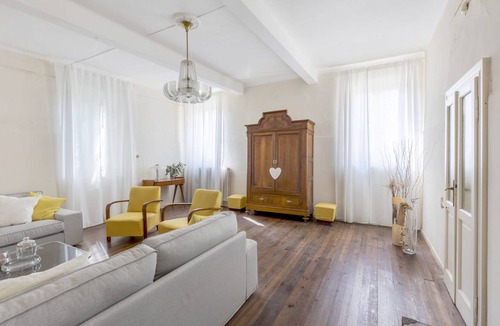 Gonzaga House | 250 m² House ∙ 3 bedrooms ∙ 6 guests