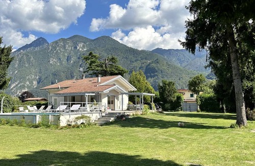 Bagolino Villa | 250 m² Villa ∙ 6 bedrooms ∙ 13 guests