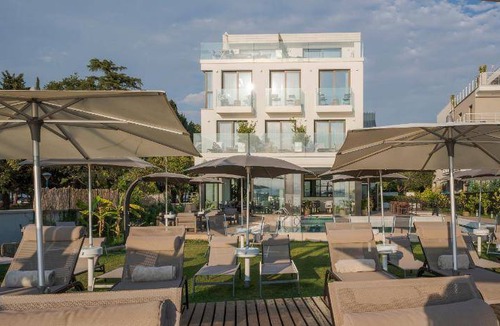 Sirmione Hotel | 27 m² Hotel ∙ 127 guests