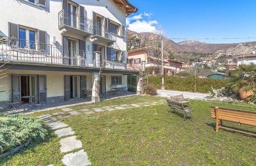 Azzano Villa | 270 m² Villa ∙ 7 bedrooms ∙ 14 guests