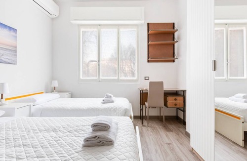 Calvairate Apartment | 28 m² Apartment ∙ 10 bedrooms ∙ 2 guests