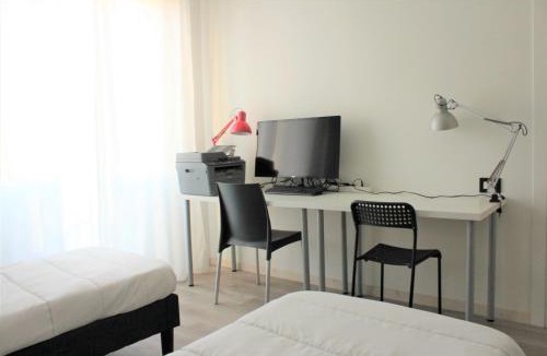 Rondo - Torretta Apartment | 2BEDROOMS - 2STANZE - 4BEDS Minimum 3 days -TheTechFlat- Red Metro Milano Sesto Marelli San Babila Duomo Fiera - No City tax required - dishwasher