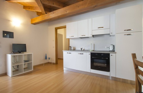 Domaso Apartment | 3-room apartment to 6 persons with balcony
