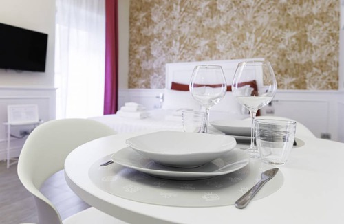 San Babila Apartment | 30 m² Apartment ∙ 1 bedroom ∙ 3 guests