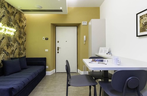 San Babila Apartment | 30 m² Apartment ∙ 1 bedroom ∙ 3 guests