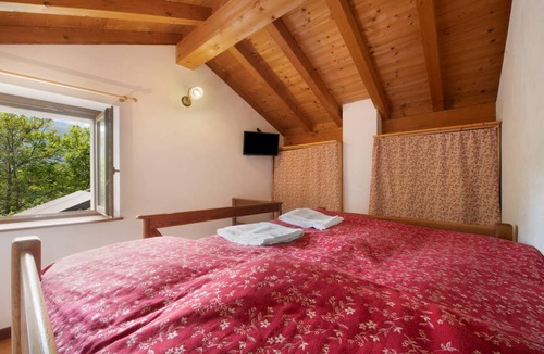 Dosso del Liro Apartment | 30 m² Studio flat ∙ 2 guests