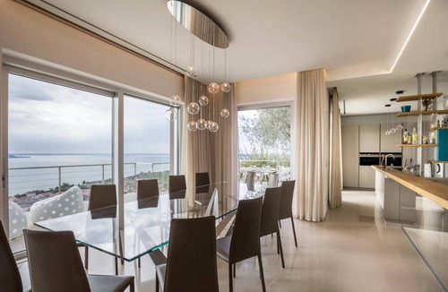 Pulciano Villa | 300 m² Villa ∙ 4 bedrooms ∙ 11 guests