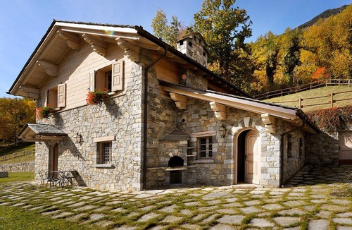 Grosotto Villa | 300 m² Villa ∙ 3 bedrooms ∙ 7 guests